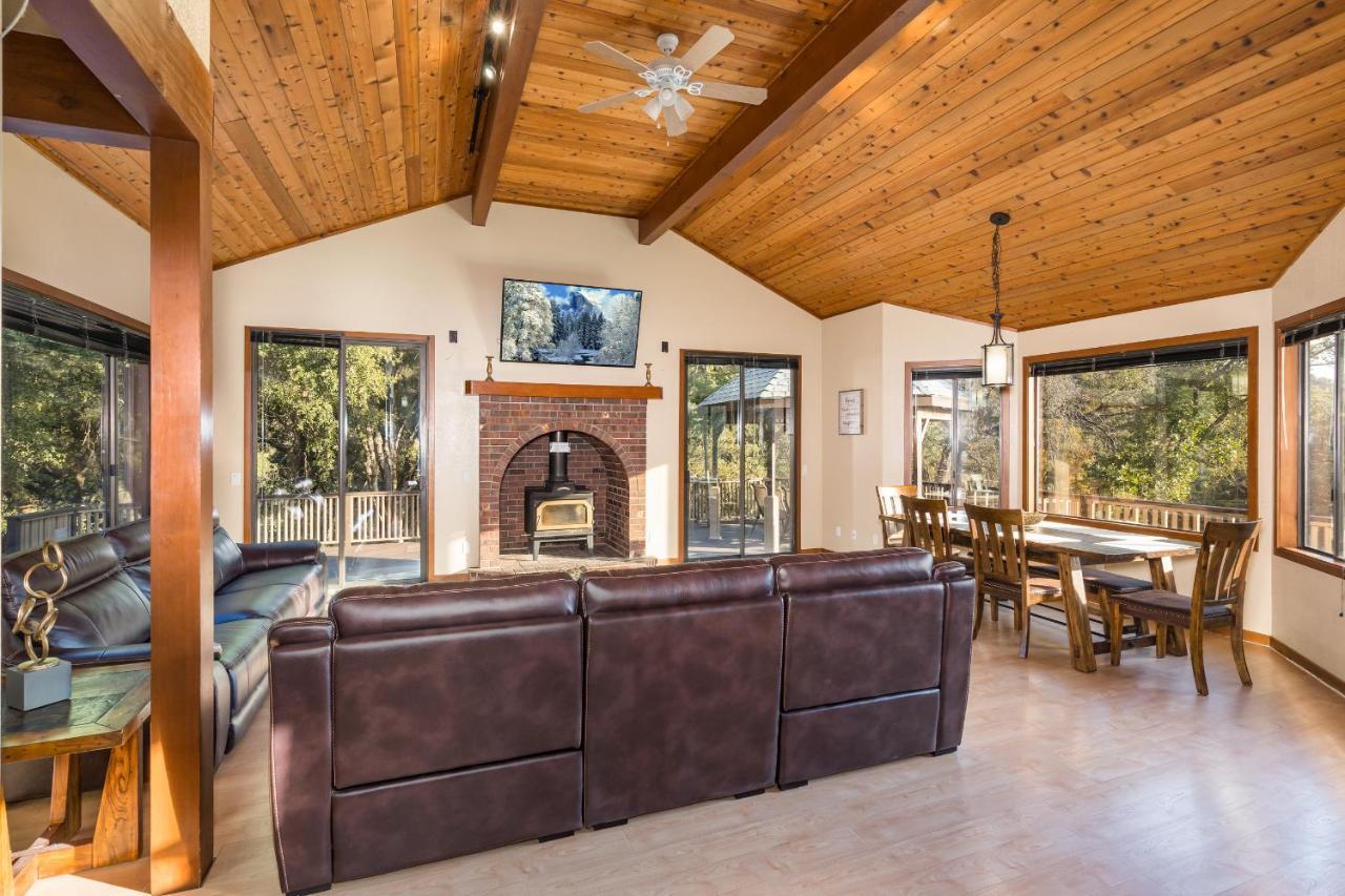 Casa Rio Yosemite -Waterfall Plus 9 Acres Oakhurst Eksteriør bilde